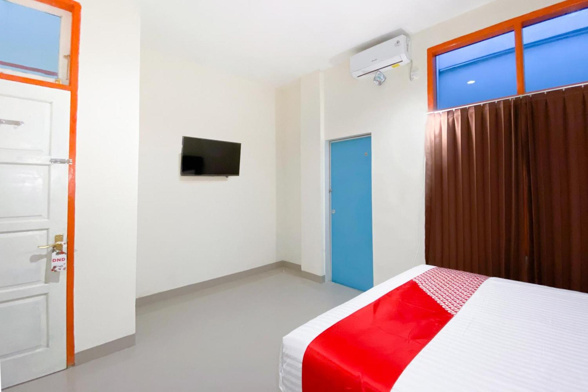 פדאנג Falah Residence Syariah מראה חיצוני תמונה