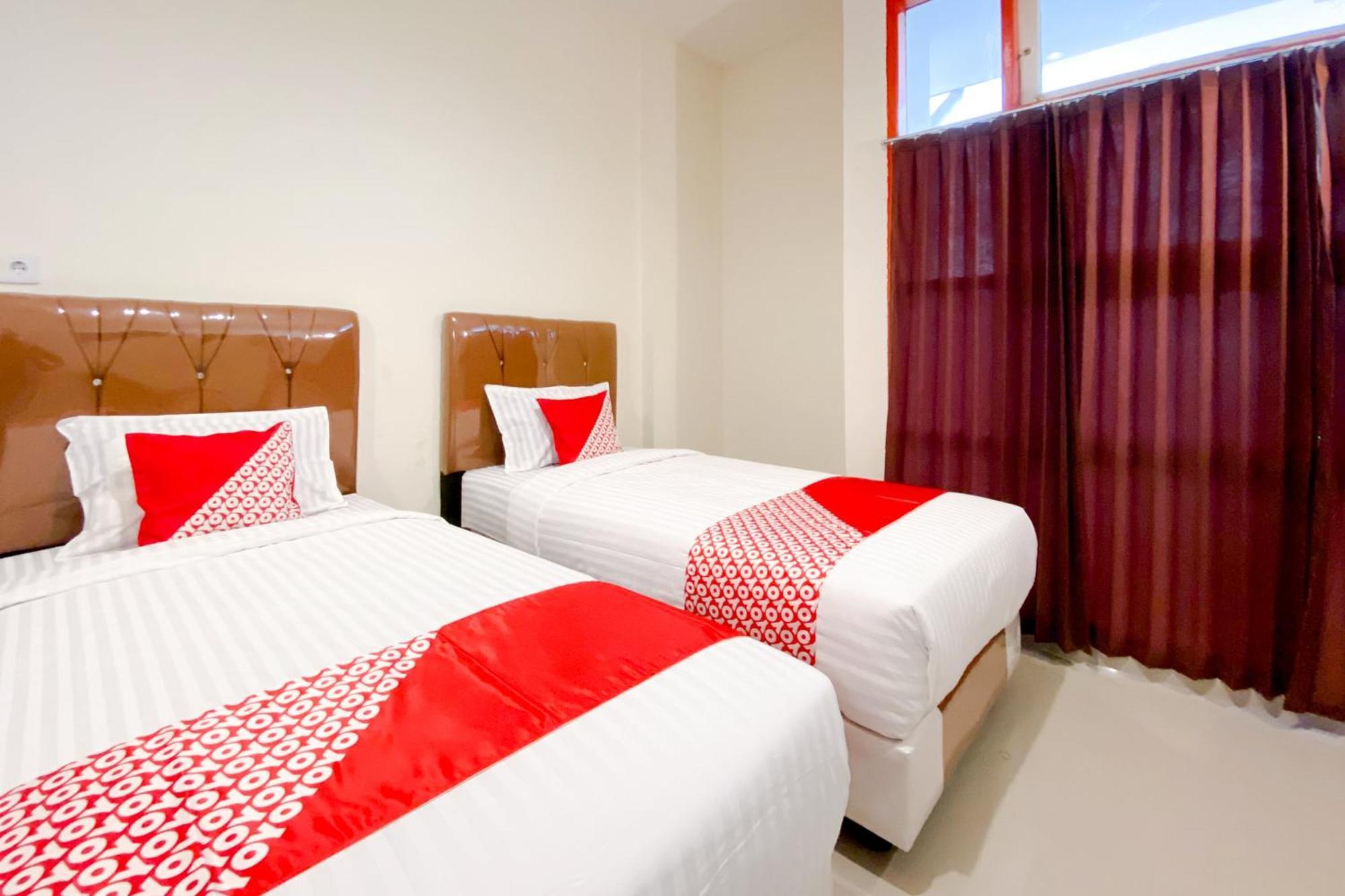 פדאנג Falah Residence Syariah מראה חיצוני תמונה